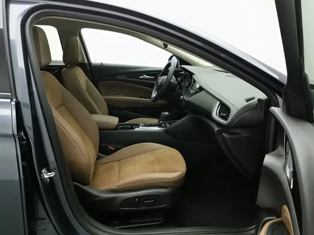 Buick Regal — миниатюра 23