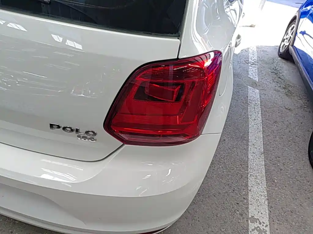 Volkswagen Polo — миниатюра 8