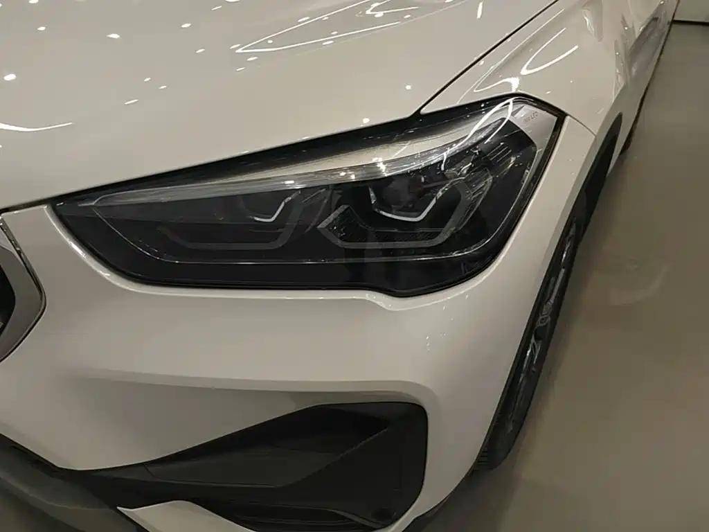 BMW X1 — миниатюра 24