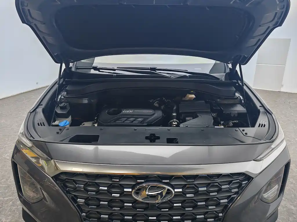 Hyundai Santa Fe — миниатюра 13