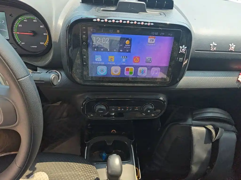Roewe Clever — миниатюра 13