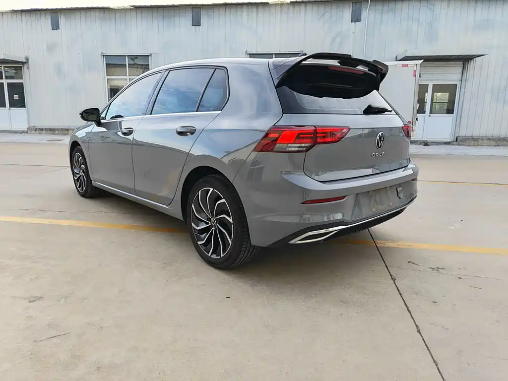 Volkswagen Golf — миниатюра 9