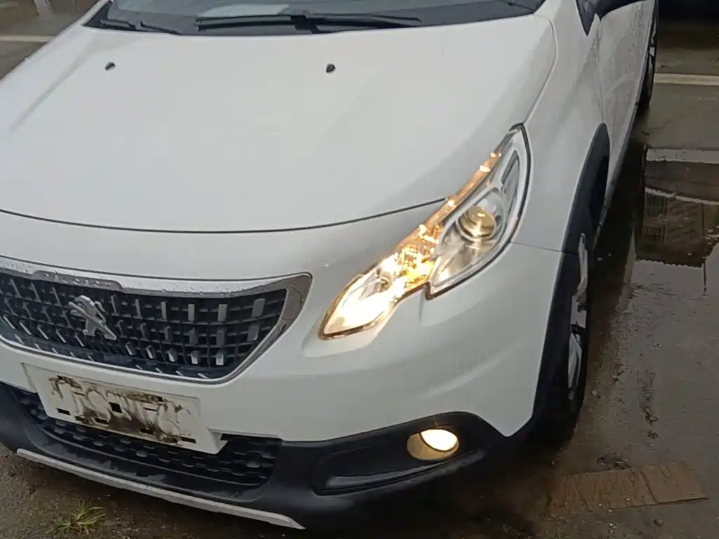 Peugeot 2008 — миниатюра 24