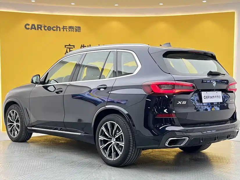 BMW X5 (Import) — миниатюра 6