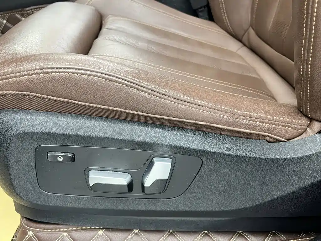 BMW X5 (Import) — миниатюра 29