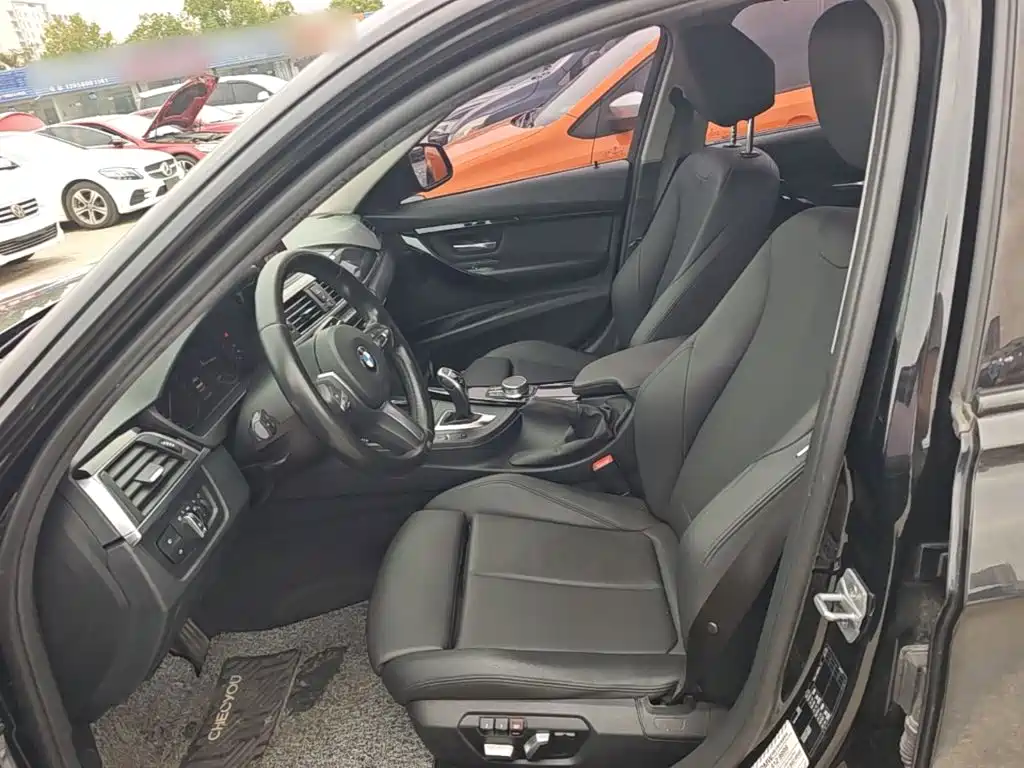 BMW 3 Series — миниатюра 15