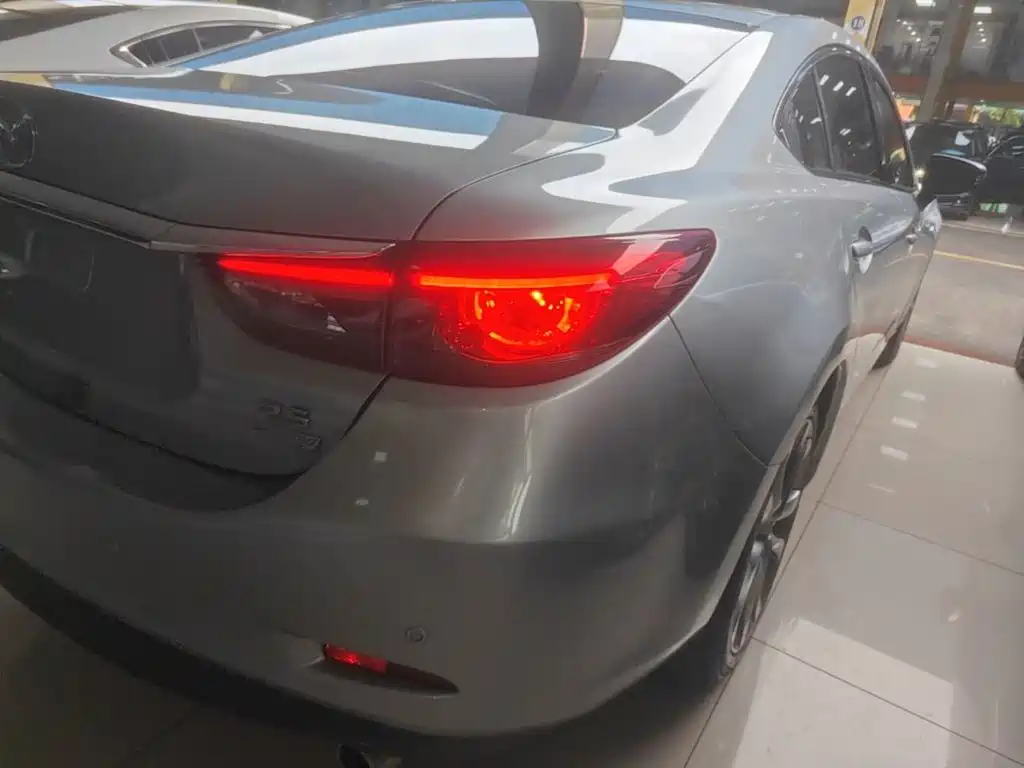 Mazda Atenza — миниатюра 8
