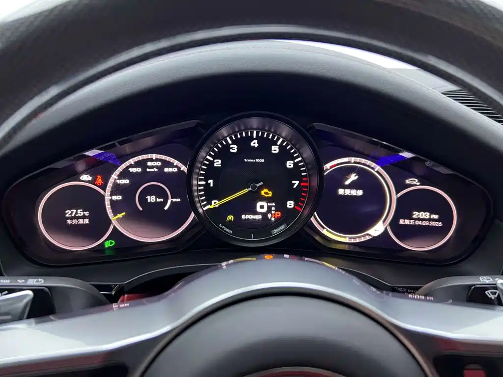 Porsche Cayenne Hybrid — миниатюра 23