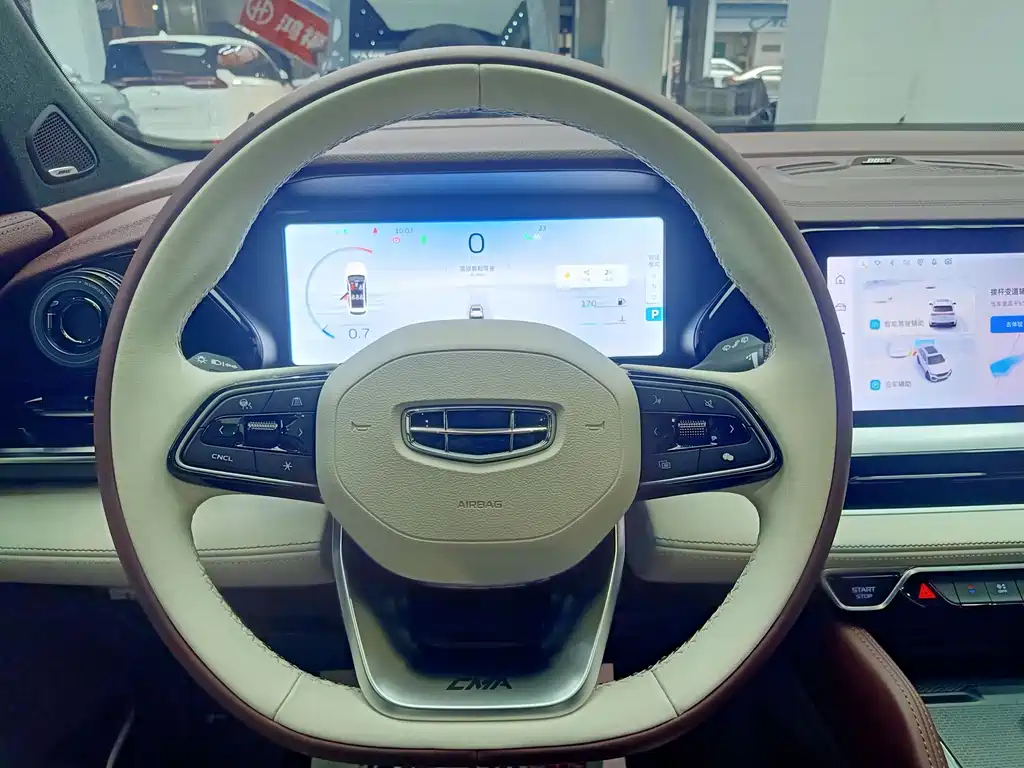 Geely Xingyue L — миниатюра 22