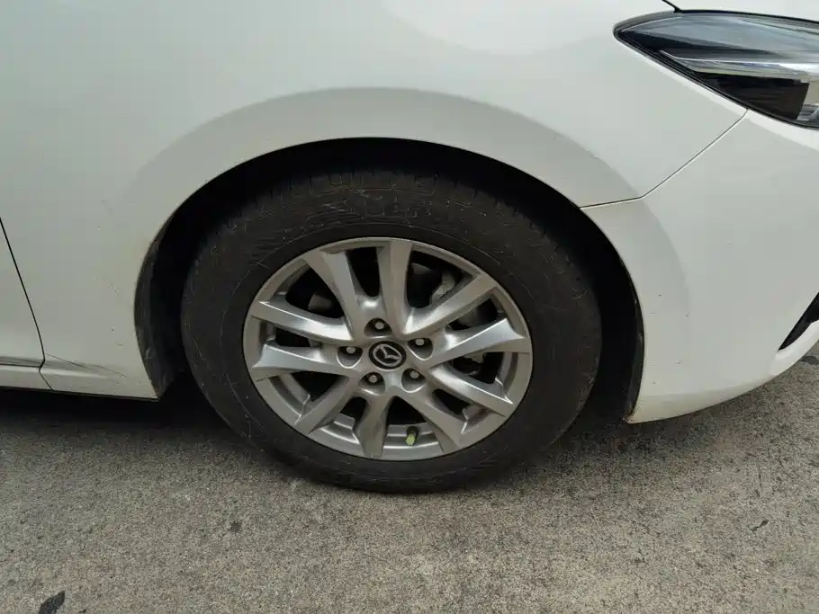Mazda 3 Axela — миниатюра 6