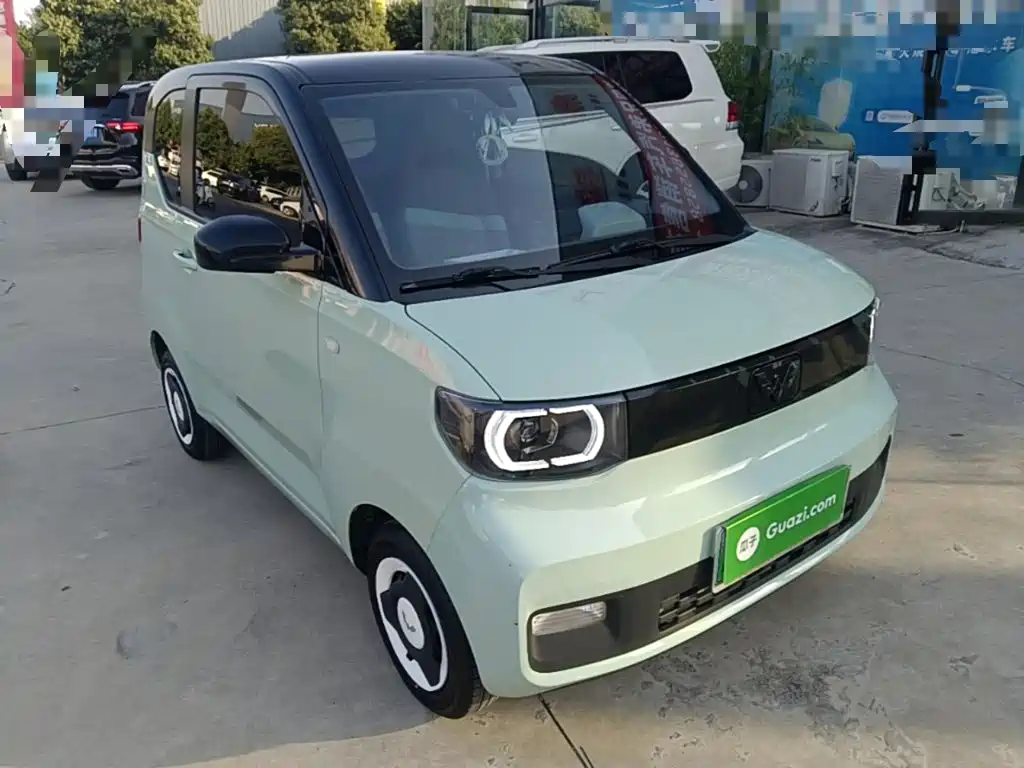 Wuling MINIEV — миниатюра 4