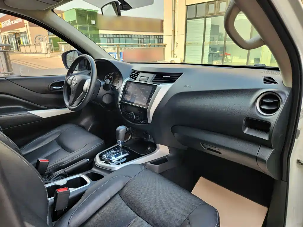 Nissan Terra — миниатюра 13