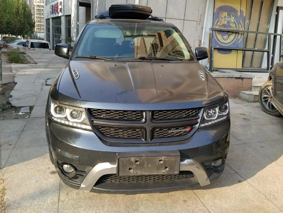 Dodge Journey — миниатюра 2