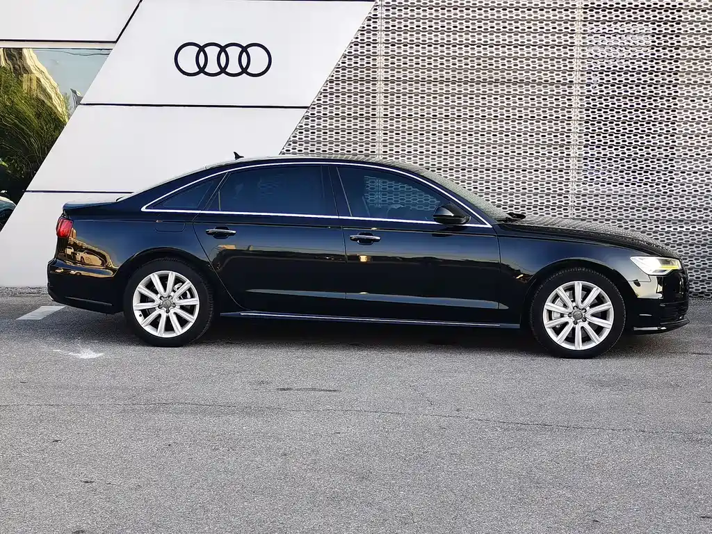 Audi A6L — миниатюра 4