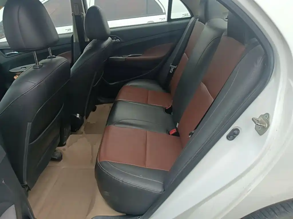 BYD F3 — миниатюра 17