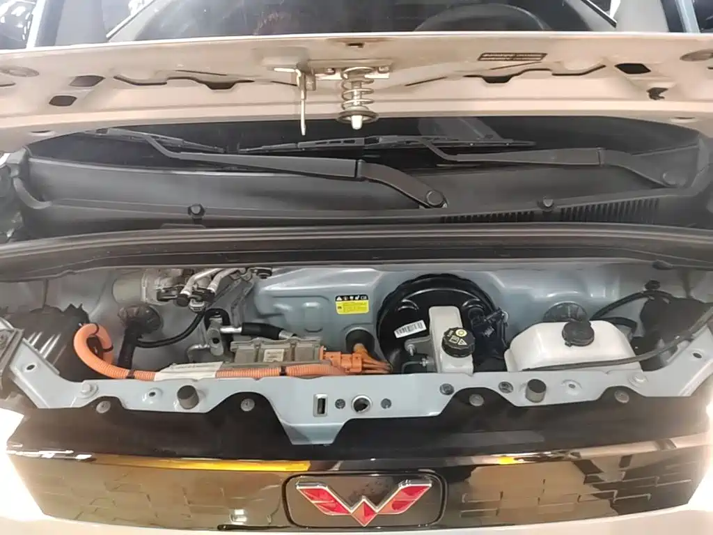 Wuling MINIEV — миниатюра 20