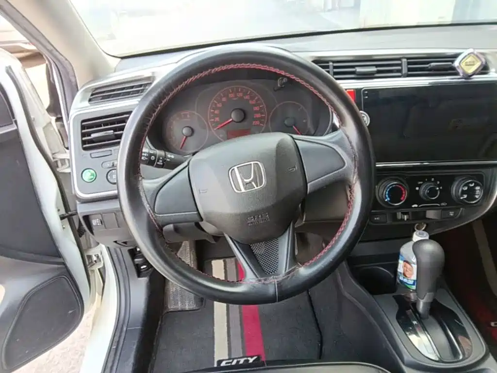 Honda City — миниатюра 11