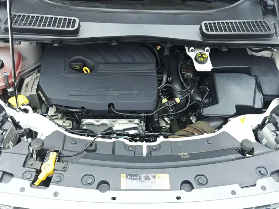 Ford Kuga — миниатюра 10