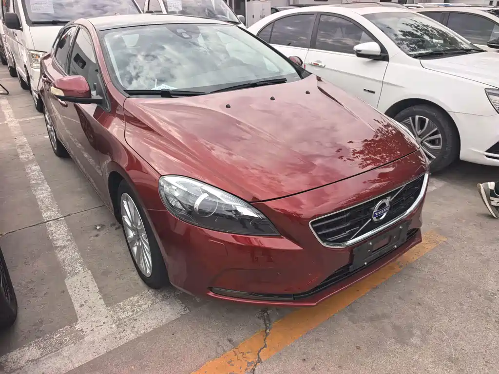 Volvo V40 — миниатюра 3