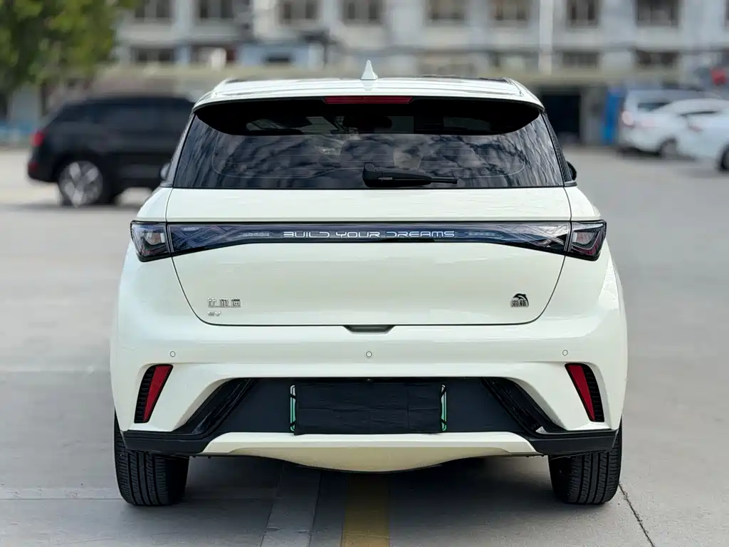 BYD Dolphin — миниатюра 6