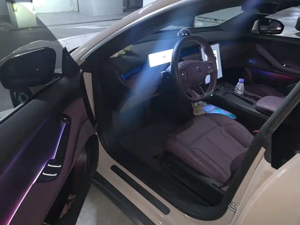 NIO ET5T — миниатюра 12