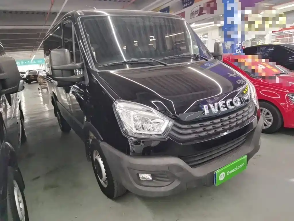 IVECO Ousheng — миниатюра 4