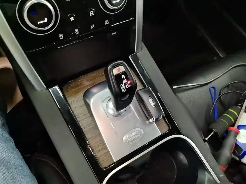 Land Rover Discovery Sport — миниатюра 14
