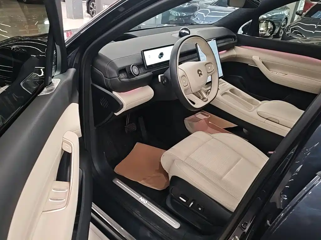NIO ES6 — миниатюра 16