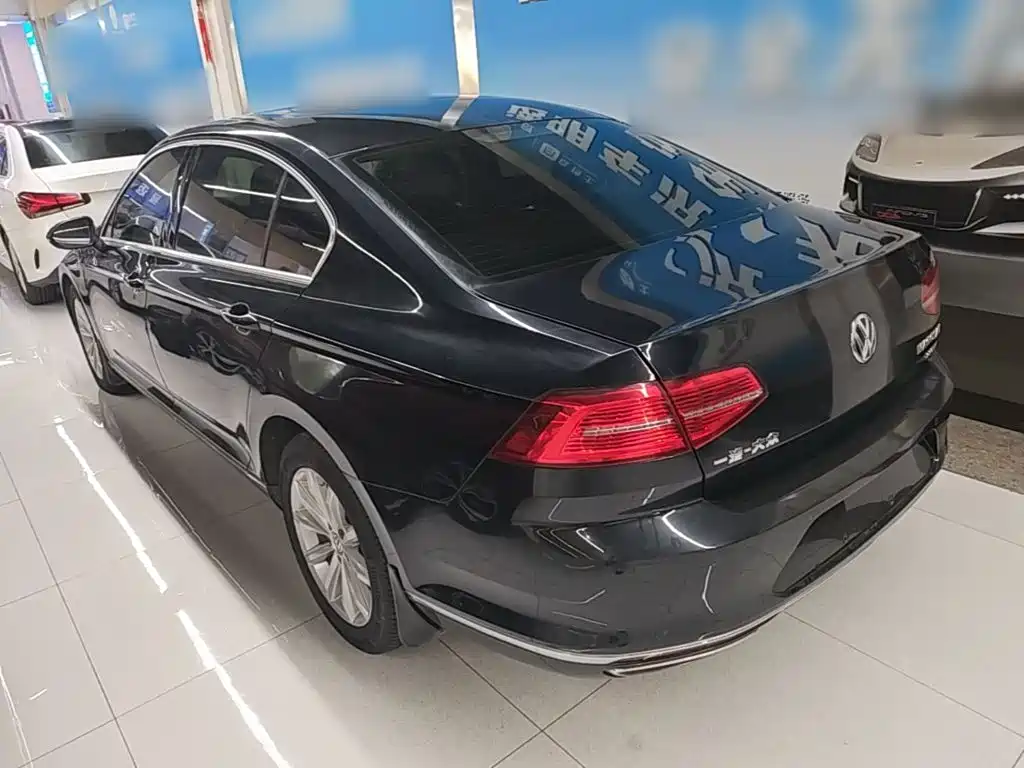 Volkswagen Magotan — миниатюра 5