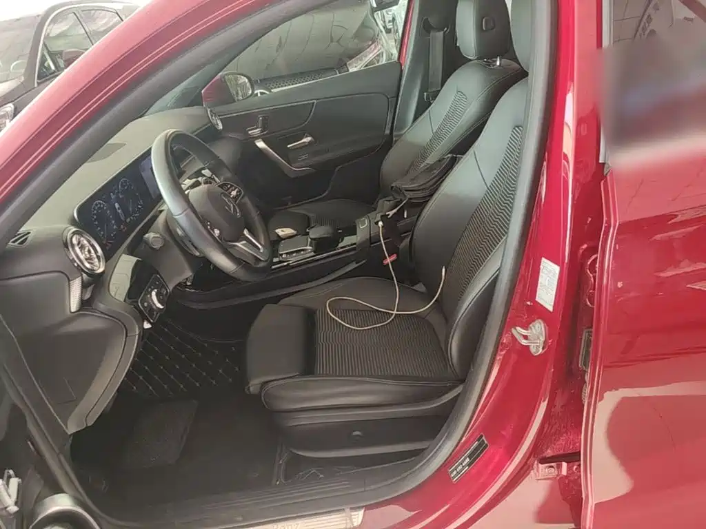 Mercedes-Benz A-Class (Import) — миниатюра 15