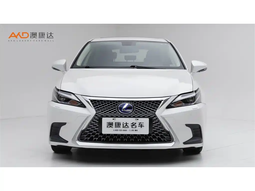 Lexus CT — миниатюра 2