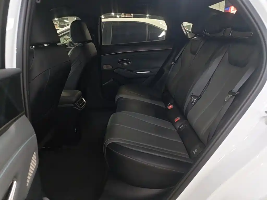 BYD Qin L — миниатюра 17