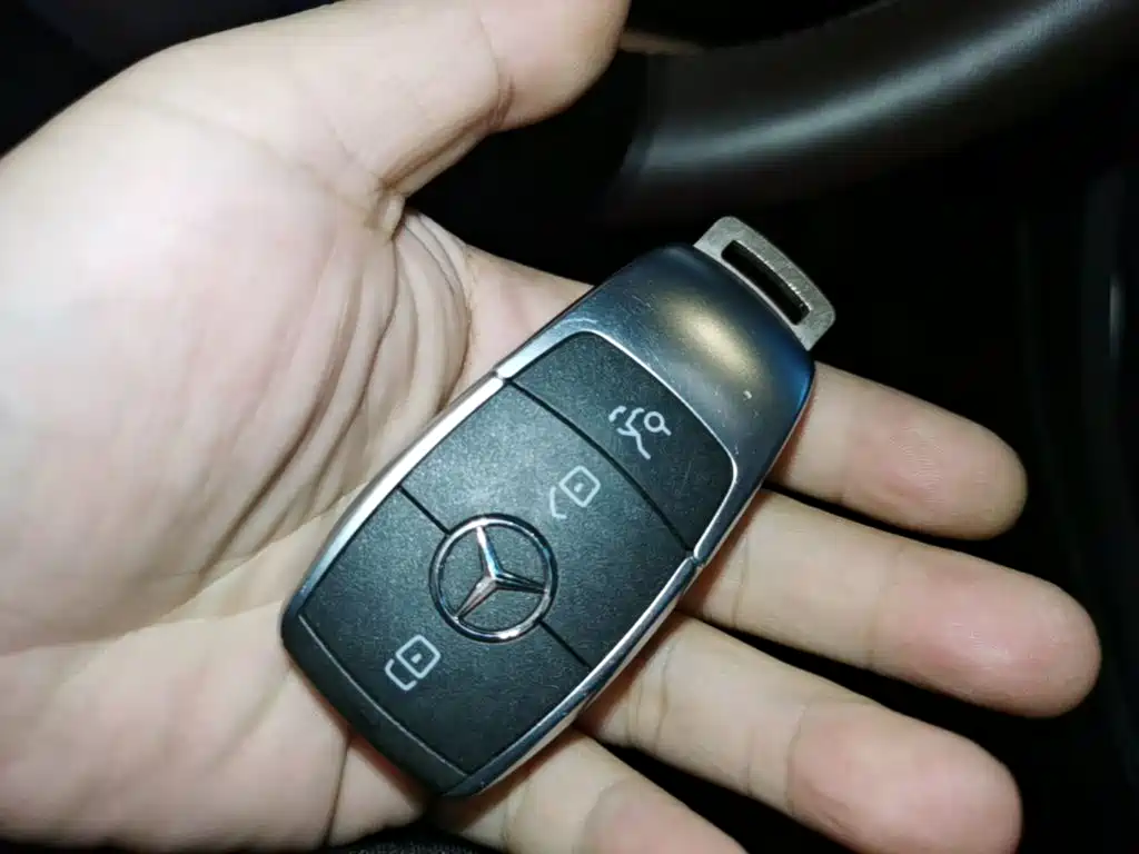 Mercedes-Benz GLC — миниатюра 9