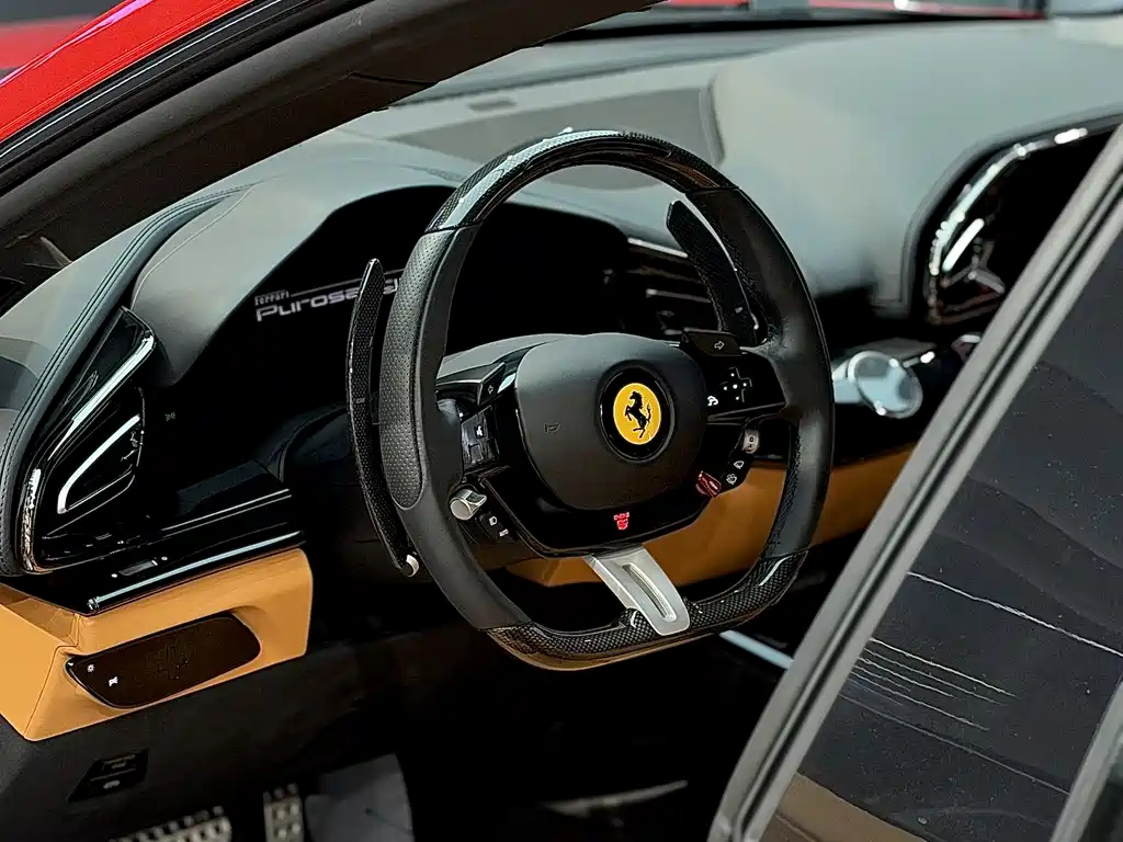 Ferrari Purosangue 2023 6.5L V12