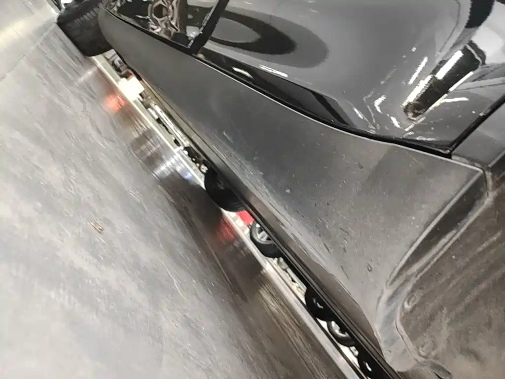 Tesla Model Y — миниатюра 22