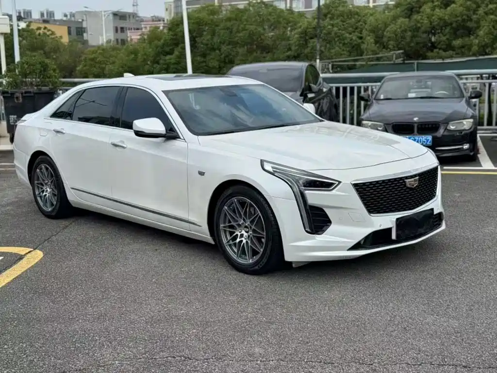 Cadillac CT6 — миниатюра 2