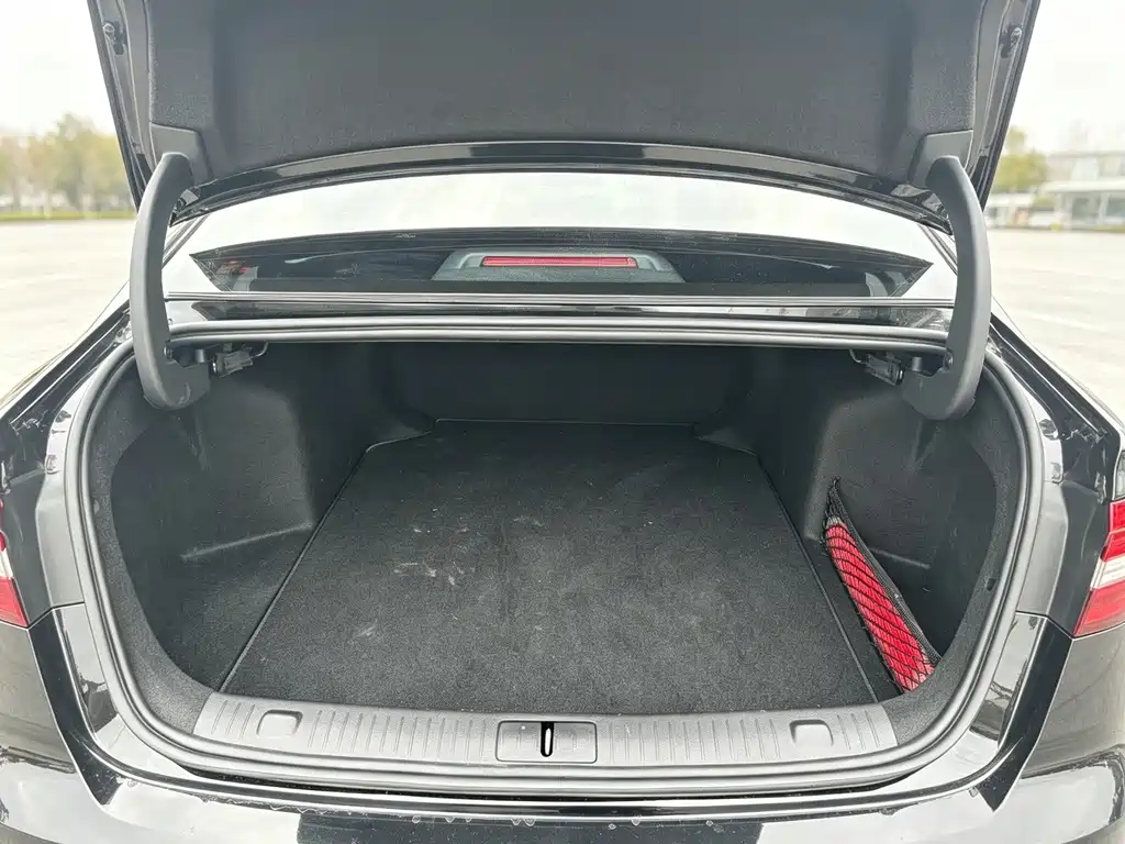 Chery Arrizo 8 — миниатюра 11