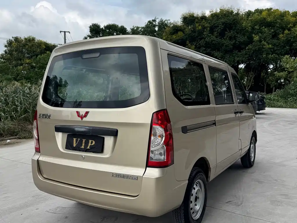 Wuling Rongguang S — миниатюра 4