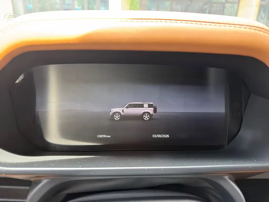 Land Rover Defender — миниатюра 17
