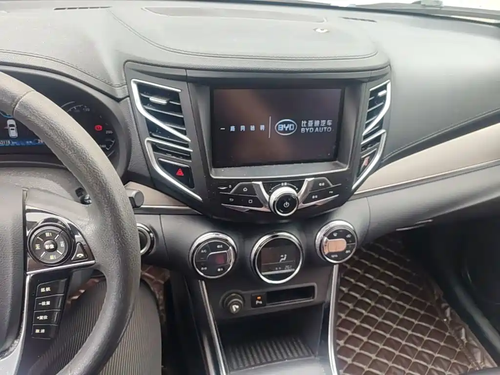 BYD Song — миниатюра 18