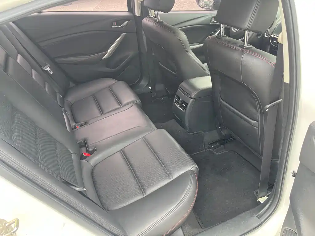 Mazda Atenza — миниатюра 7