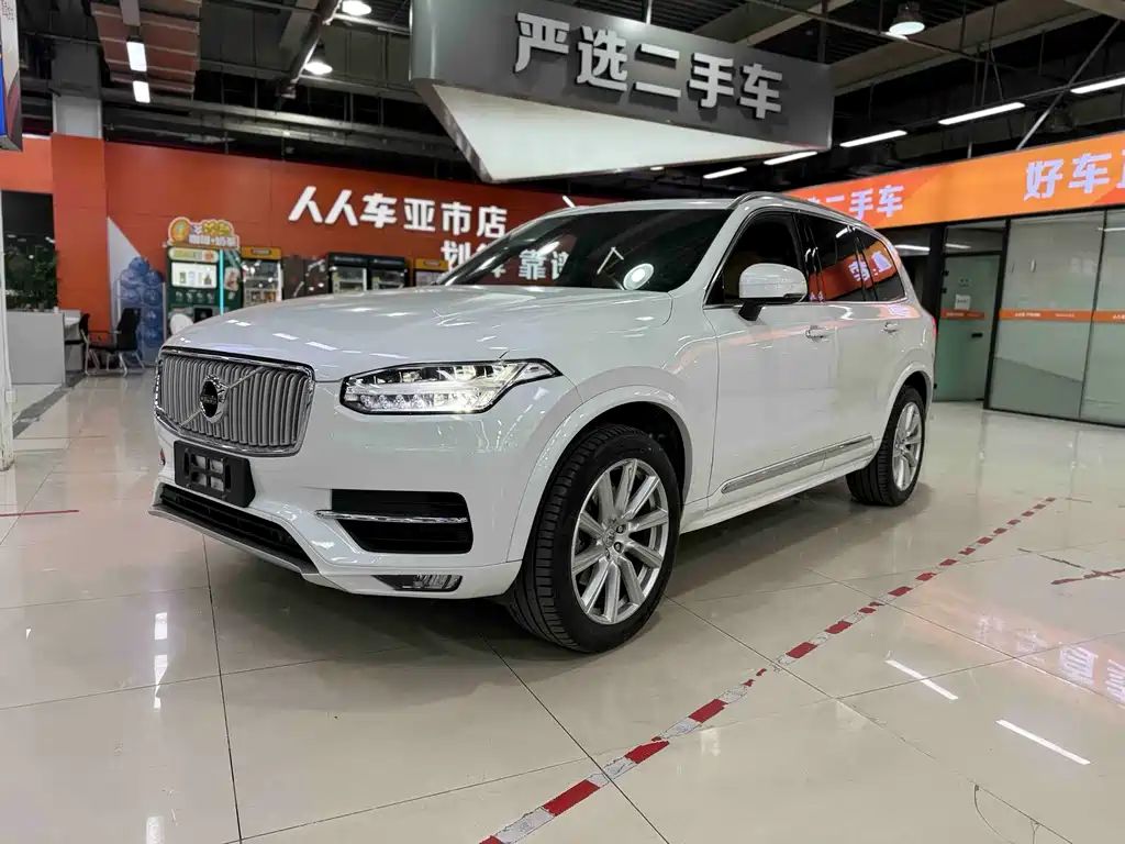 Volvo XC90 2019