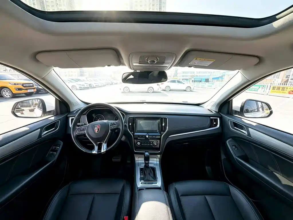 Roewe RX5 — миниатюра 5