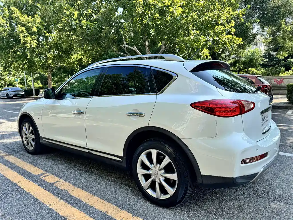 Infiniti QX50 — миниатюра 6