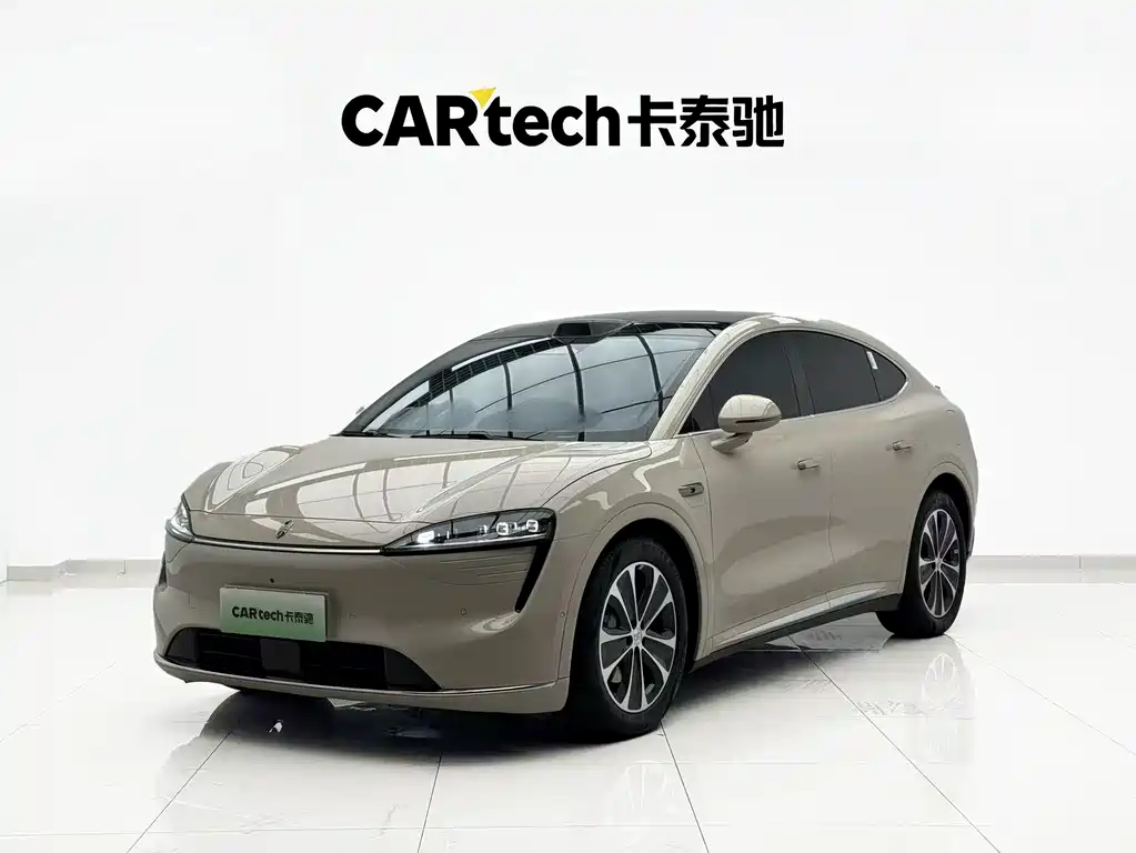 Luxeed R7