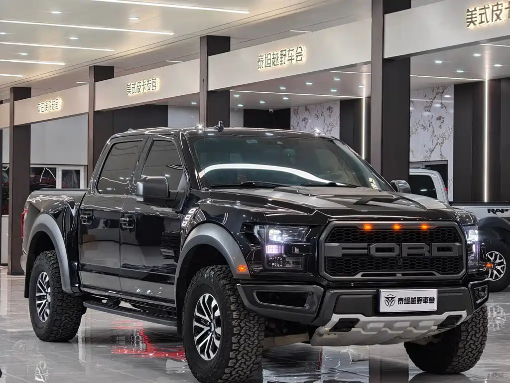 Ford F-150 Raptor 2020