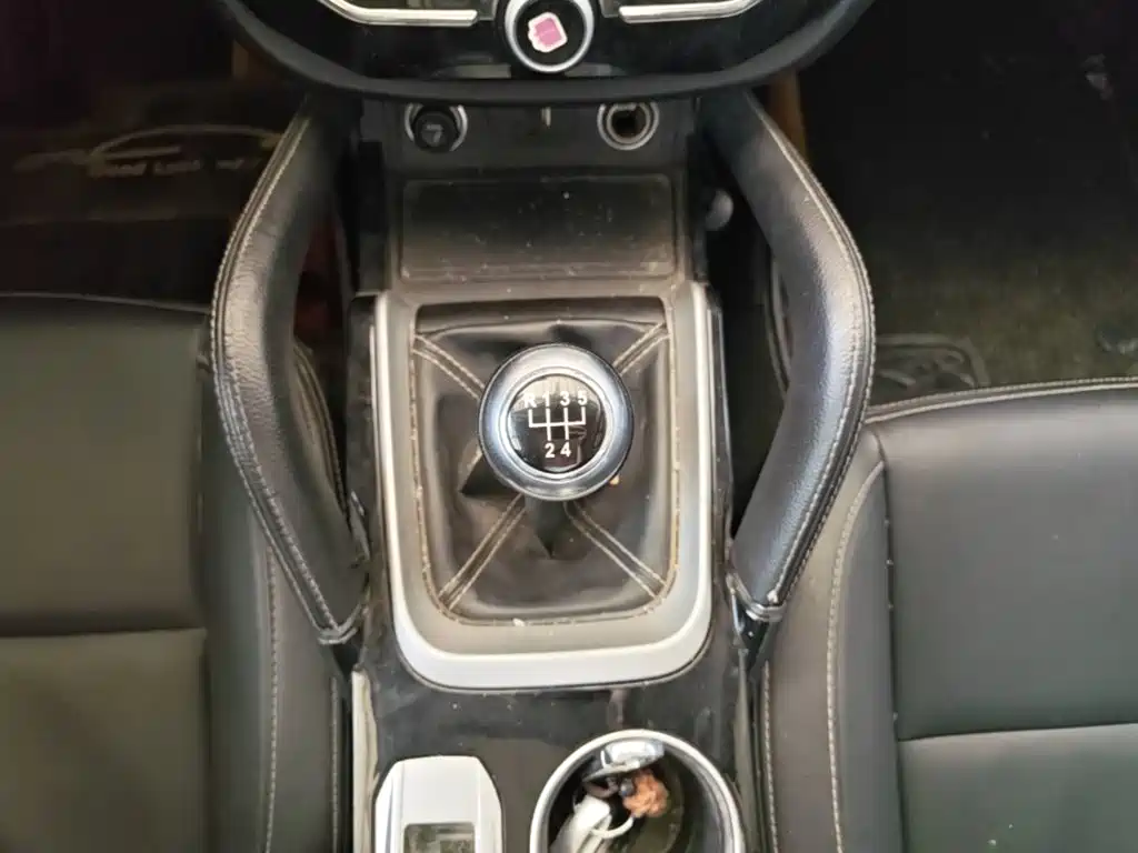 Zotye Zotye SR7 — миниатюра 14