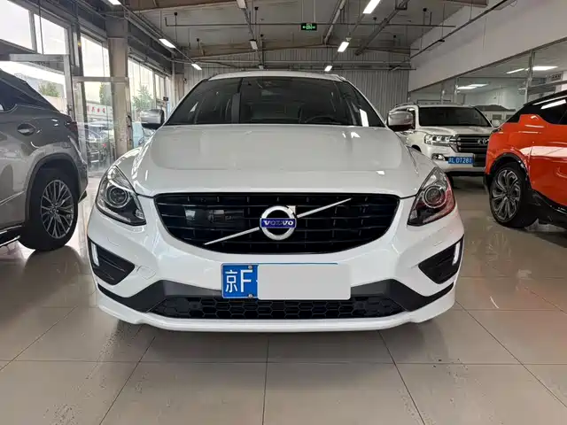 2017 Volvo XC60