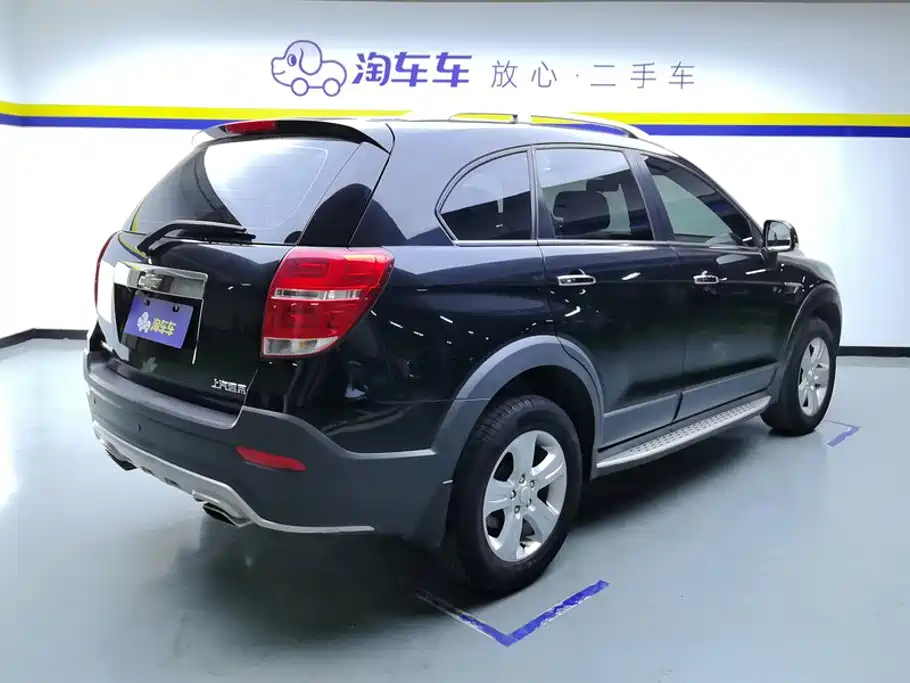 Chevrolet Captiva — миниатюра 3