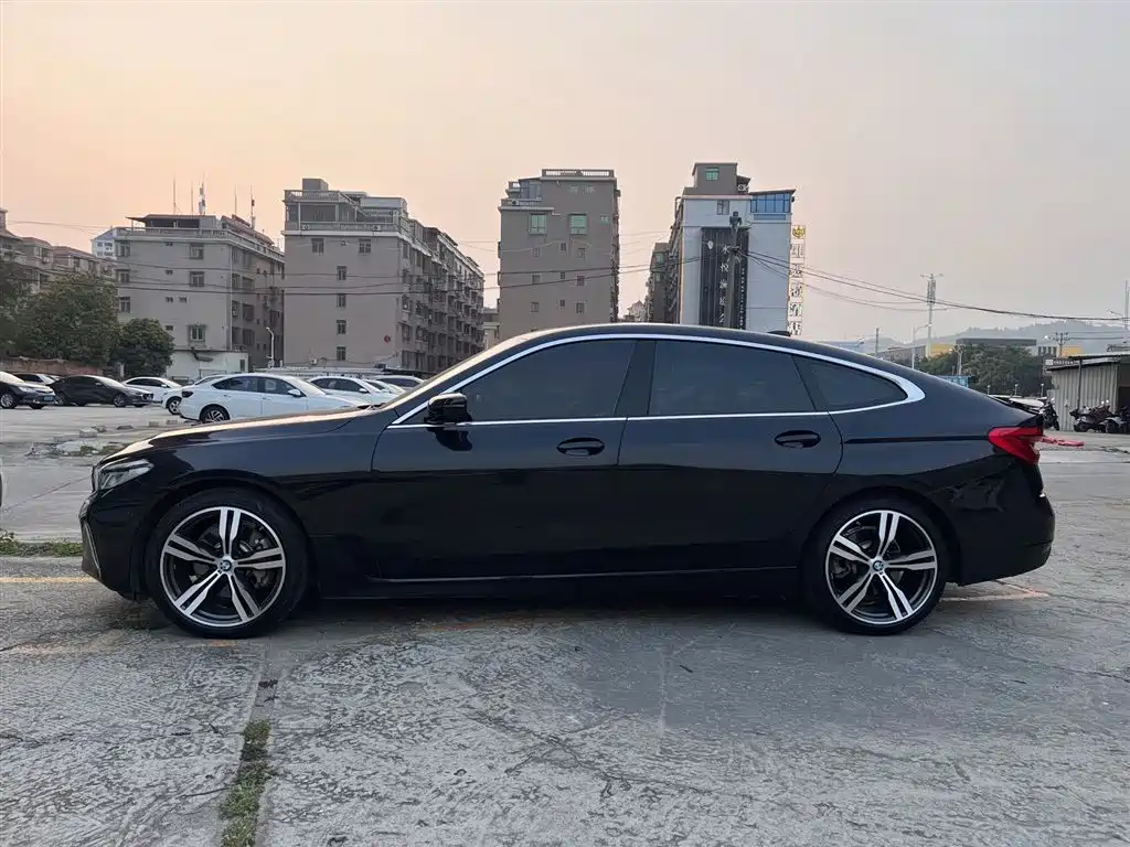 BMW 6 GT 2021 630i Luxury